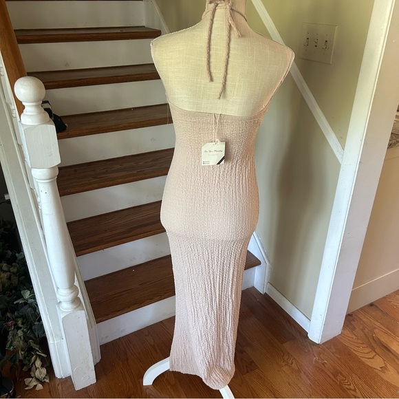 NWT See You Monday LA Beige Halter Bodycon   Beach Cover up/Dress size M Travel - Picture 4 of 11